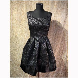 Roberta Black & Silver Floral Brocade Cocktail Dress Size 3